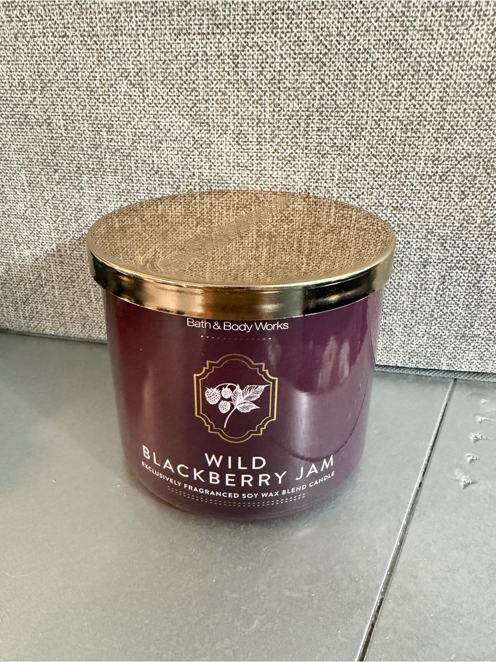 Bath & Body Works Wild BlackBerry Jam scented candle